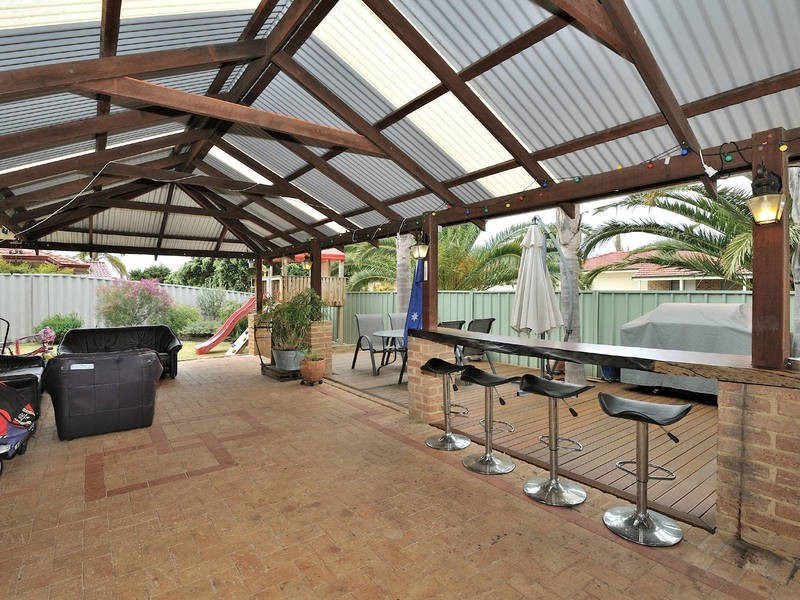 10 St Laurent Mews, Port Kennedy WA 6172