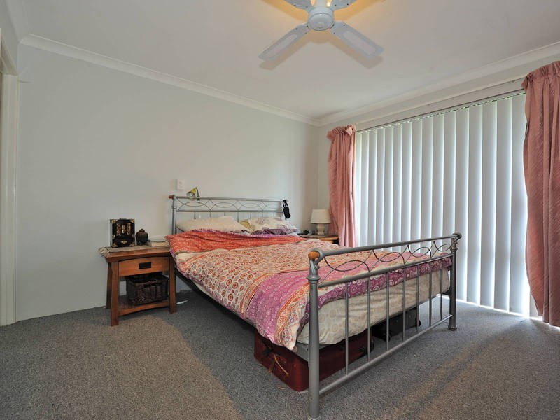 12 Grace Court, Cooloongup WA 6168