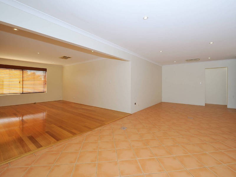 29 Kingsford Court, Port Kennedy WA 6172