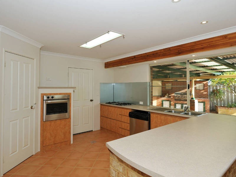 29 Kingsford Court, Port Kennedy WA 6172