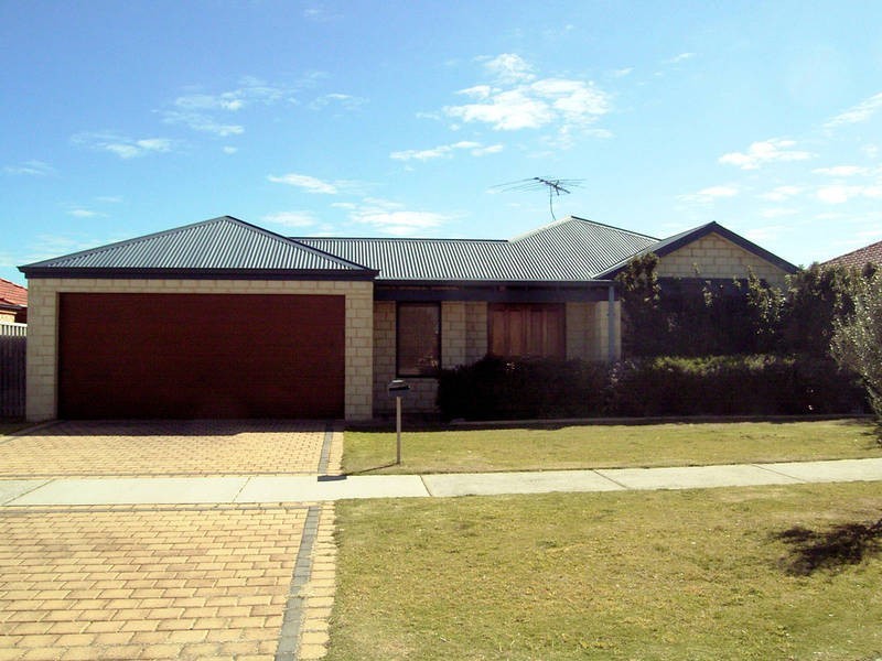 1 Antuka Road, Rockingham WA 6168