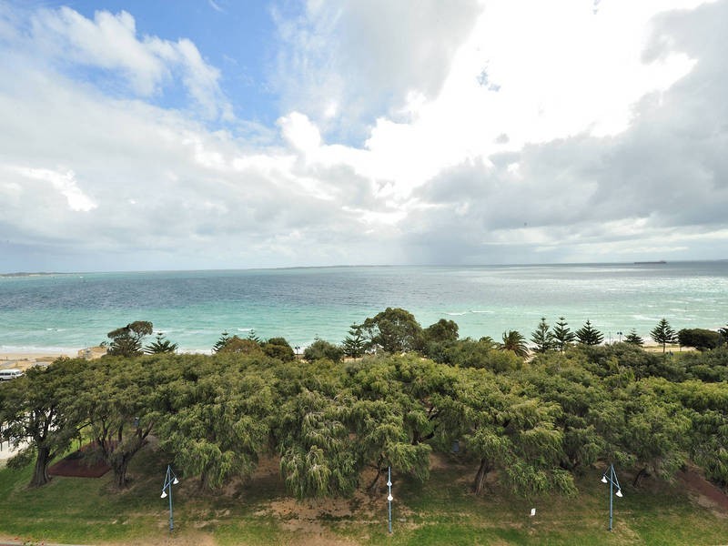 28/43 Rockingham Beach Road, Rockingham WA 6168