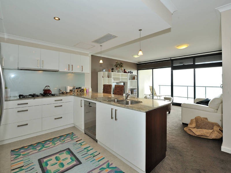 28/43 Rockingham Beach Road, Rockingham WA 6168
