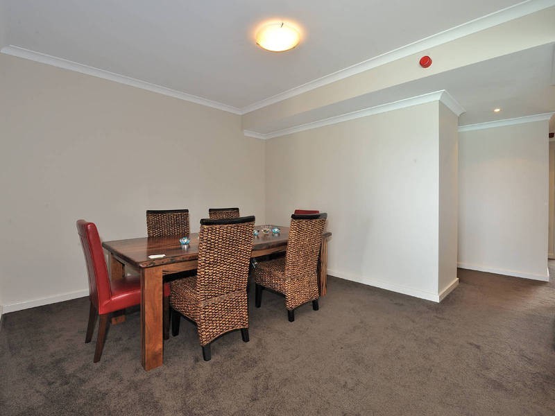 28/43 Rockingham Beach Road, Rockingham WA 6168