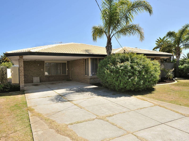 14 Tradewinds Drive, Safety Bay WA 6169