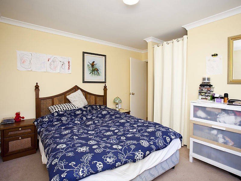 44 Boyle Avenue, Rockingham WA 6168