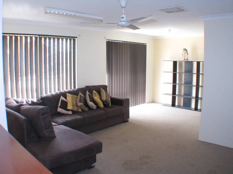 31 Discovery Crescent, Port Kennedy WA 6172