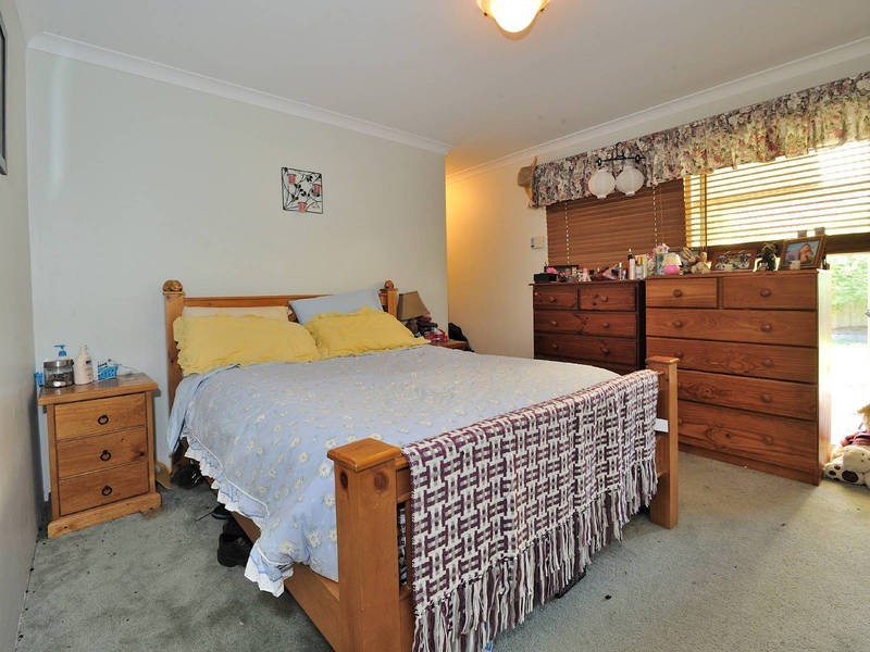 8 Middleton Place, Waikiki WA 6169