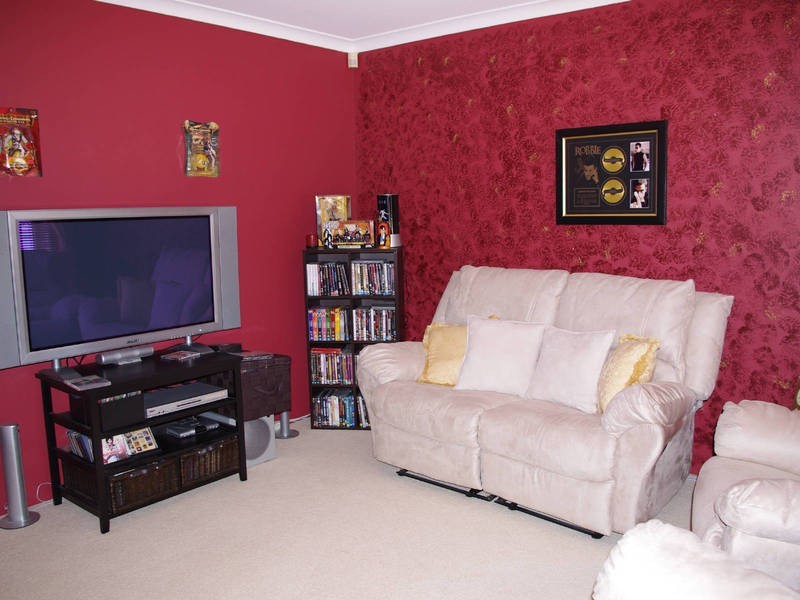 12 Oakwood Crescent, Waikiki WA 6169