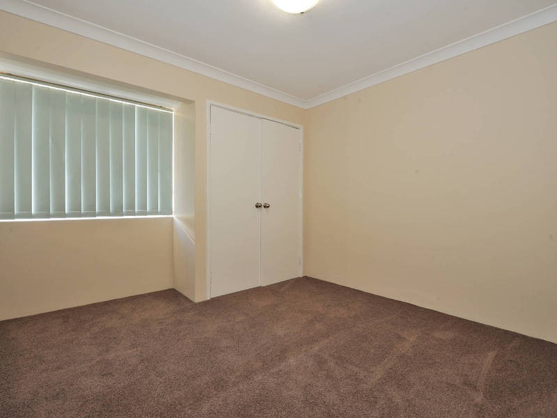 28 Elanora Drive, Cooloongup WA 6168