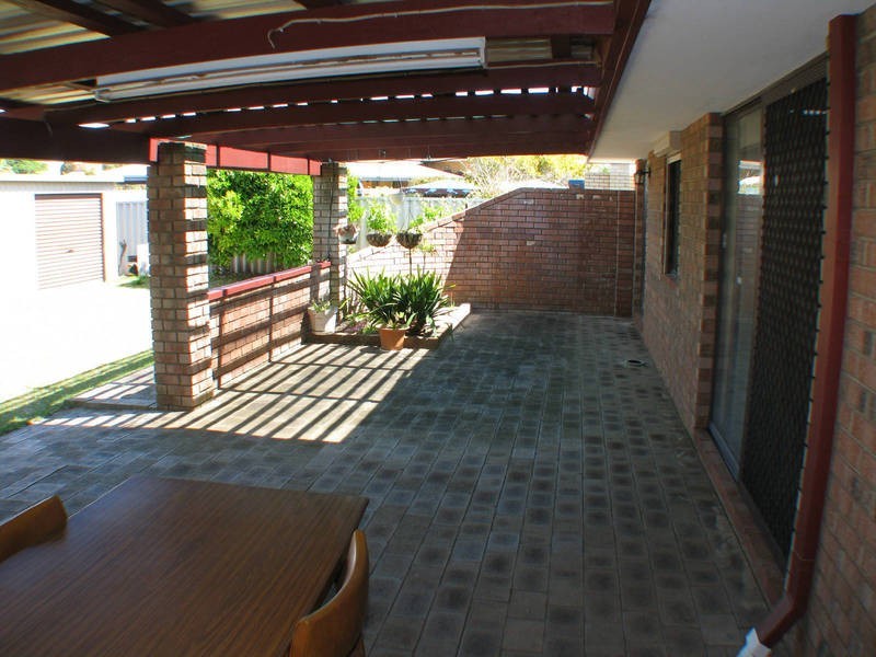 9 Tangaroa Close, Cooloongup WA 6168