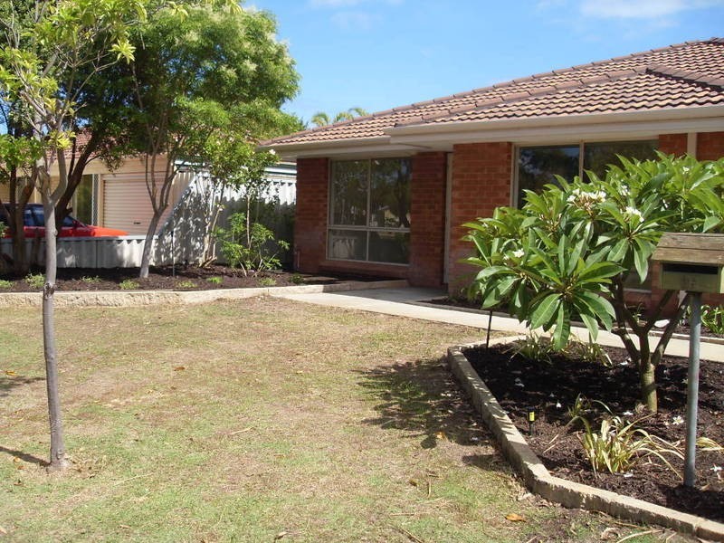 26 Endeavour Drive, Port Kennedy WA 6172