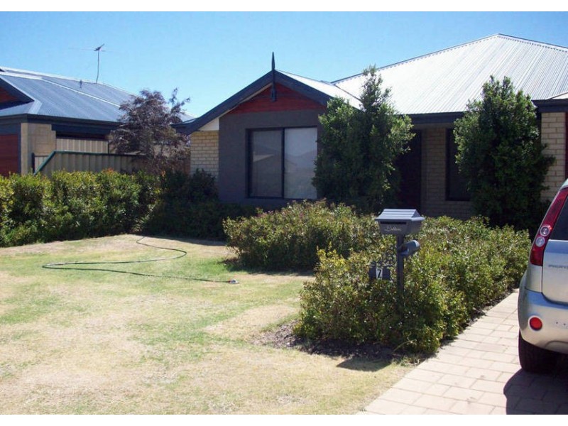 7 Edgbaston Crescent, Port Kennedy WA 6172