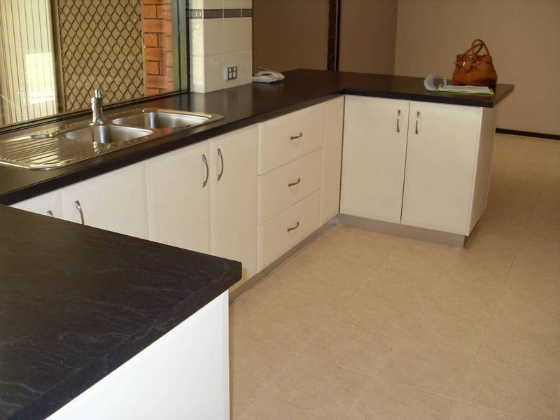 5 Atlantic Way, Waikiki WA 6169