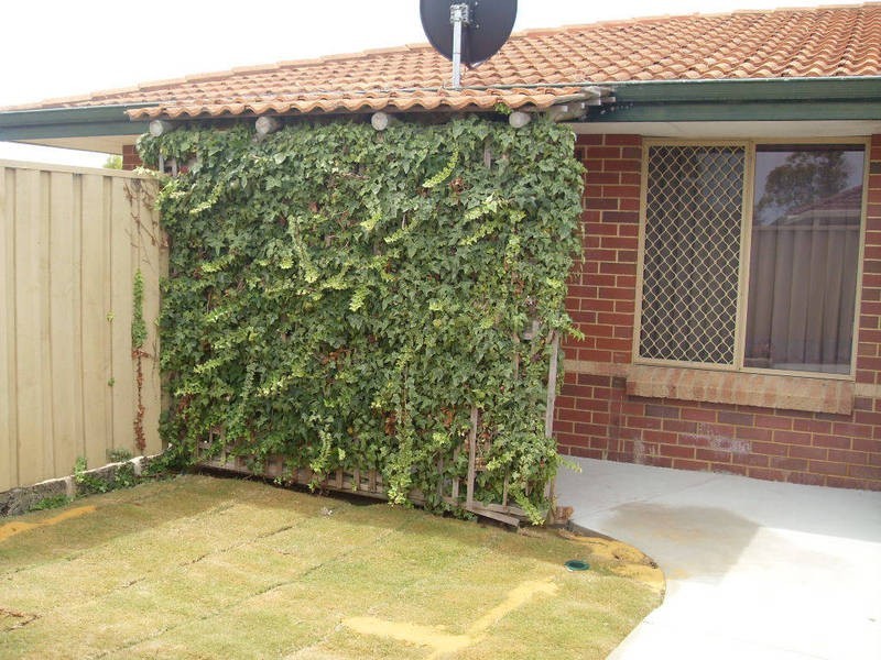 21b Gnangara Drive, Waikiki WA 6169