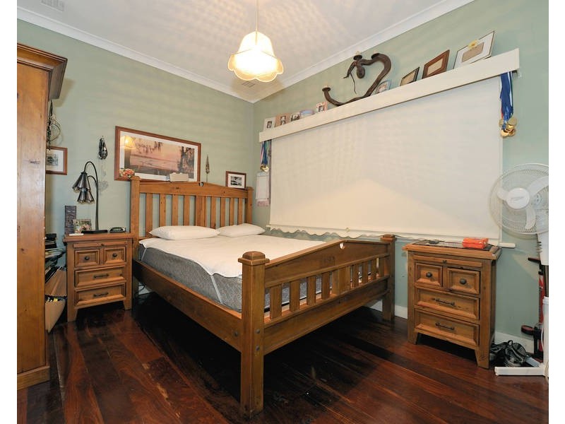 21 Smythe Street, Rockingham WA 6168