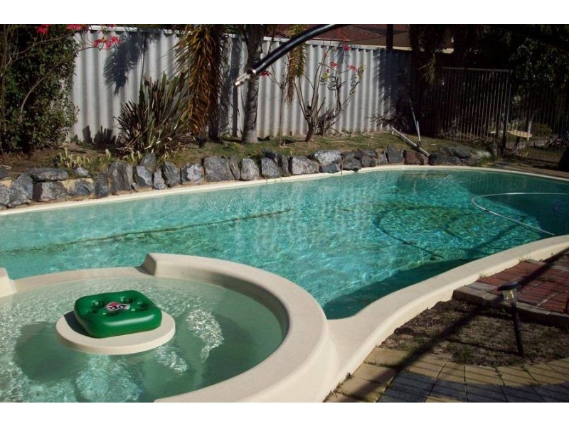 33 St Raphael Crescent, Port Kennedy WA 6172