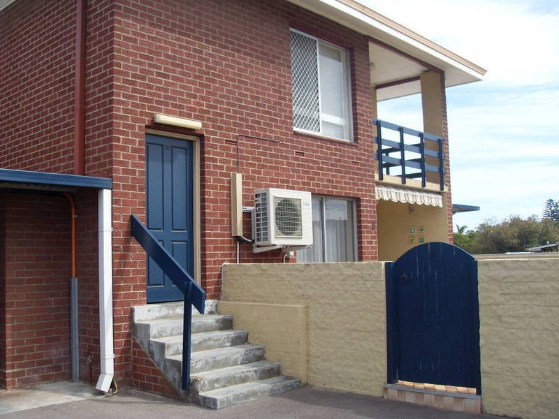 10/ 2 – 4 Parkin St, Rockingham WA 6168