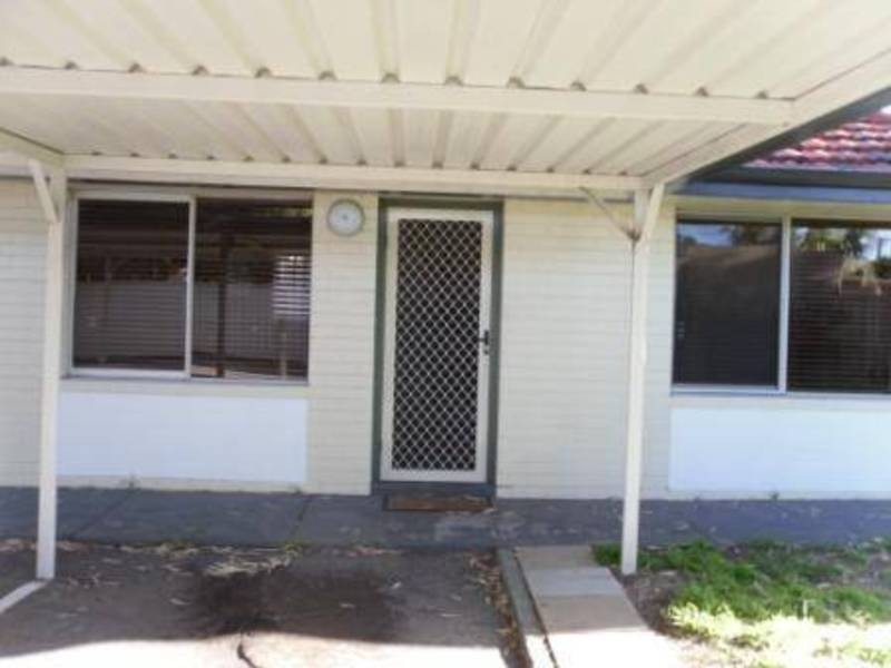 6/18 Waller Street, Rockingham WA 6168