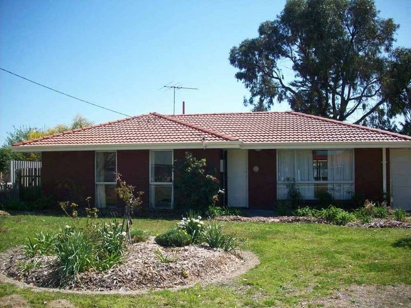 104 Milina Street, Hillman WA 6168