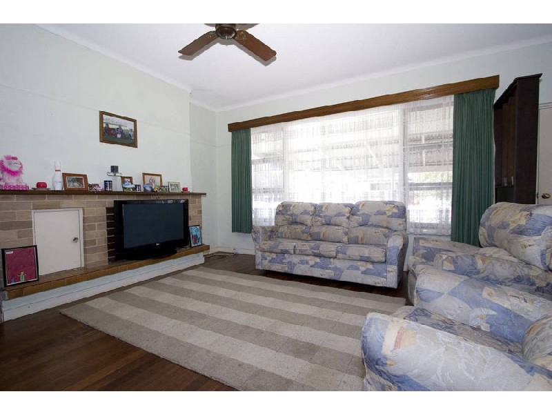 3 Potts Street, Melville WA 6156