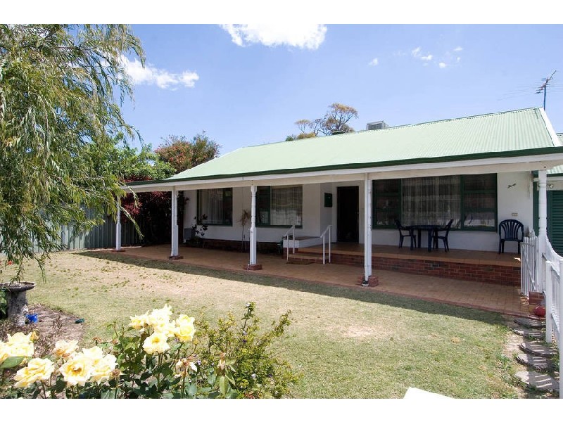 3 Potts Street, Melville WA 6156