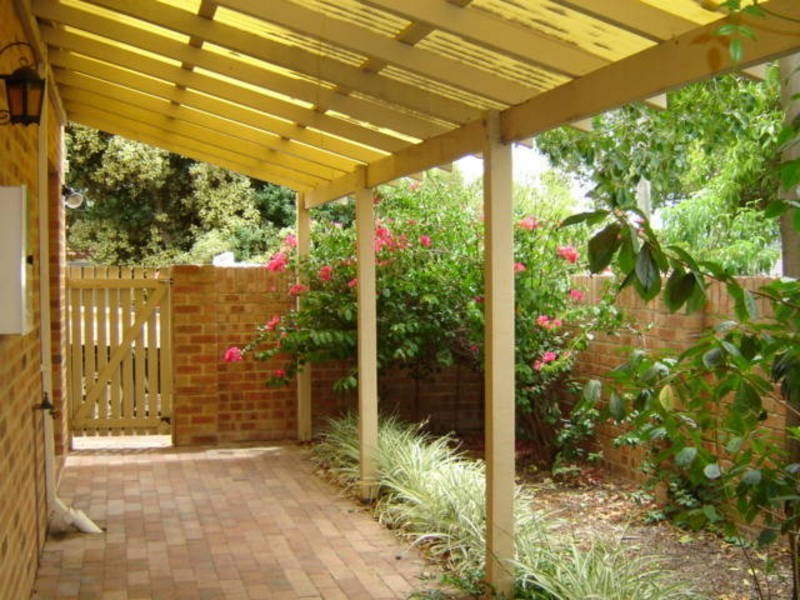 6/24 Cale Street, Como WA 6152