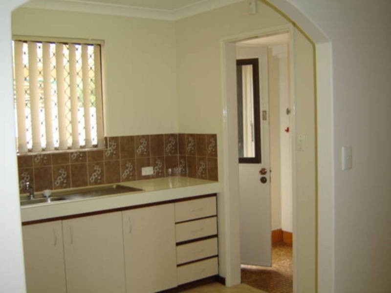 6/24 Cale Street, Como WA 6152