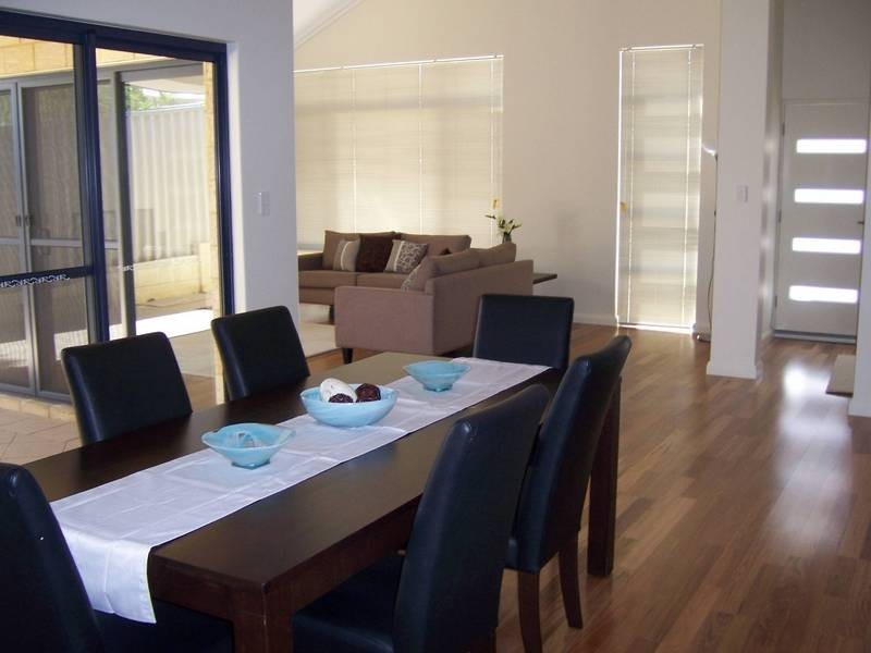 35A Woodley Crescent, Melville WA 6156