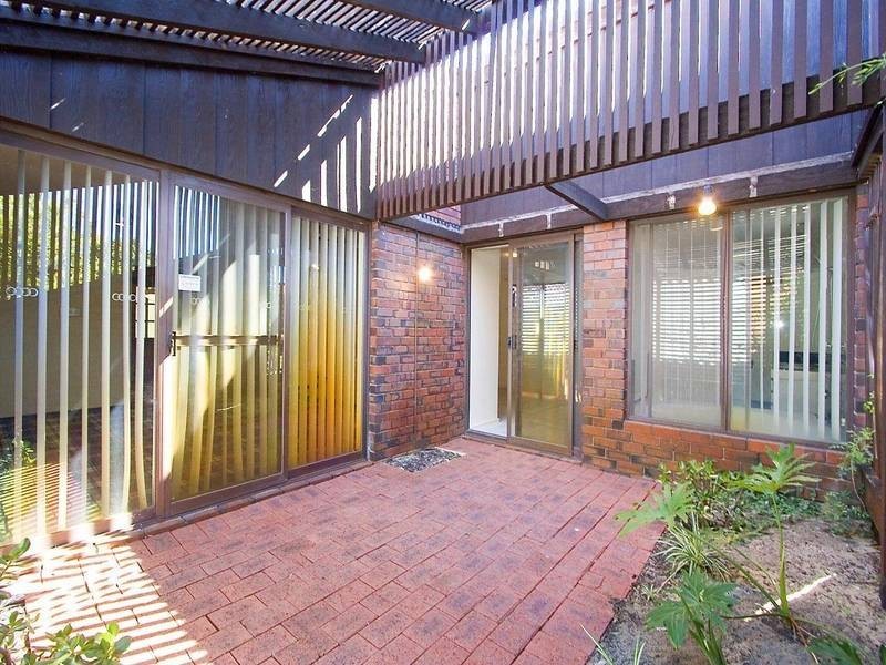 533 Marmion Street, Booragoon WA 6154