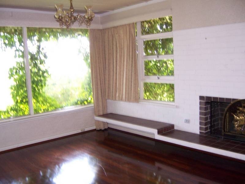 10 Stoke Street, Mount Pleasant WA 6153