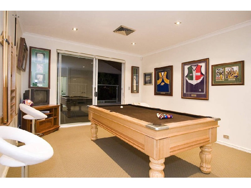 25 Regent Avenue, Mount Pleasant WA 6153