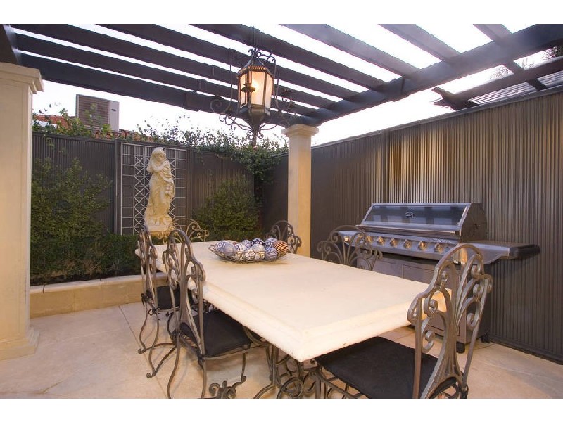1 Macleod Street, Applecross WA 6153
