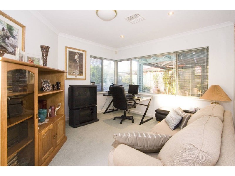 105 Stott  Place, Bull Creek WA 6149