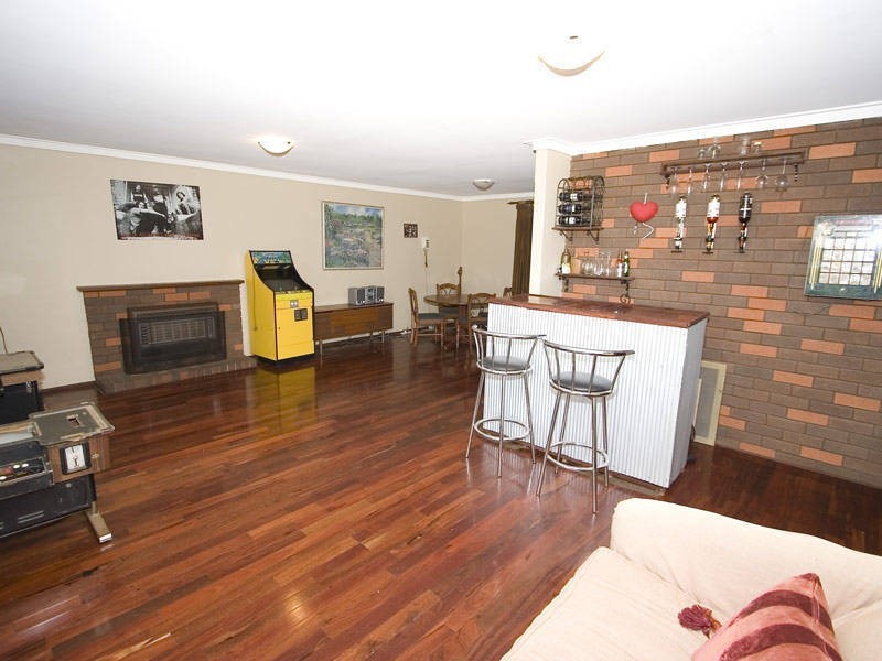 23 Weston Way, Kardinya WA 6163