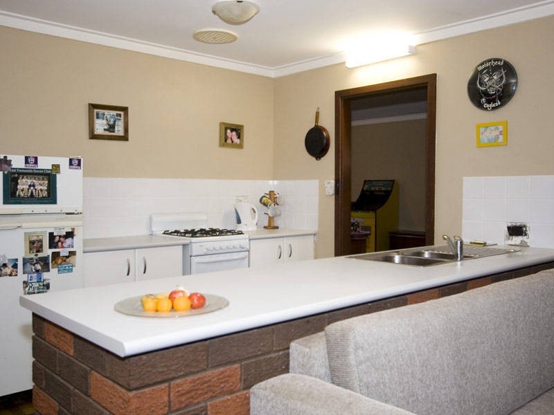 23 Weston Way, Kardinya WA 6163