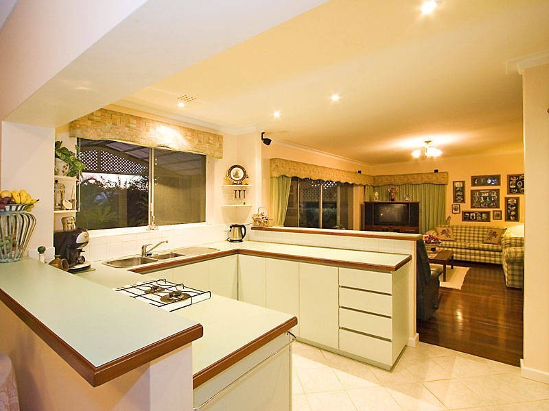 594 Challenger Place, Melville WA 6156