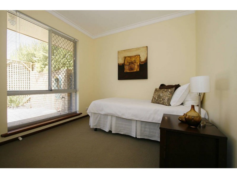 1/1 Helm Street, Mount Pleasant WA 6153