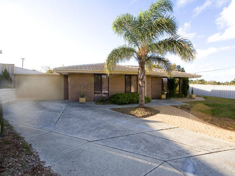 1 Wella Crt, Coolbellup WA 6163