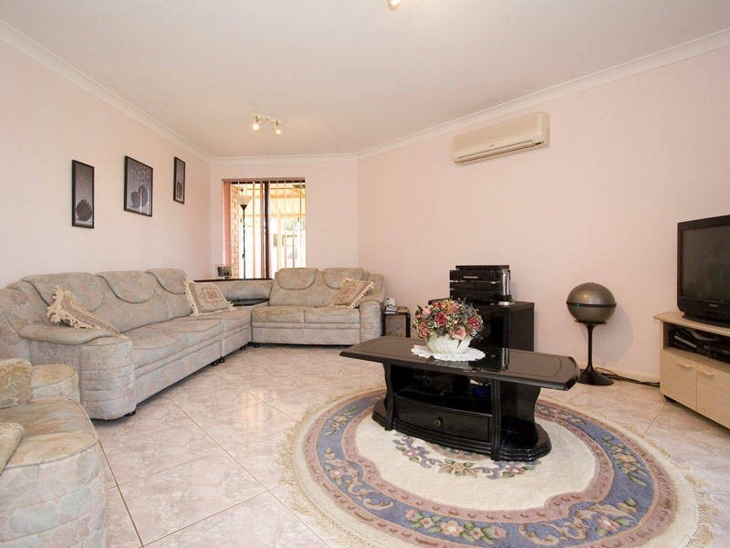 1 Wella Crt, Coolbellup WA 6163