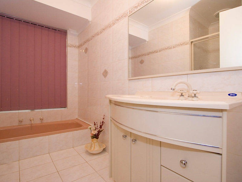 1 Wella Crt, Coolbellup WA 6163