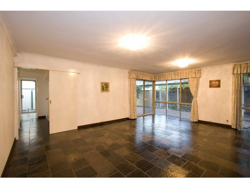 10A Francis Road, Applecross WA 6153