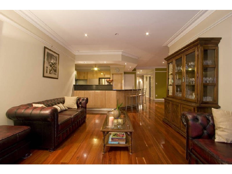 6 Drew Road, Ardross WA 6153