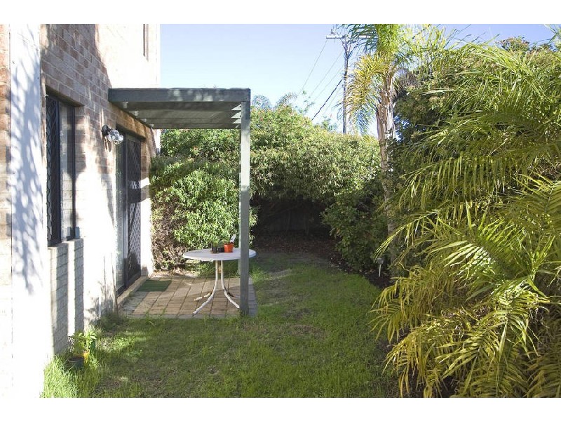 6/8 Sleat Road, Mount Pleasant WA 6153