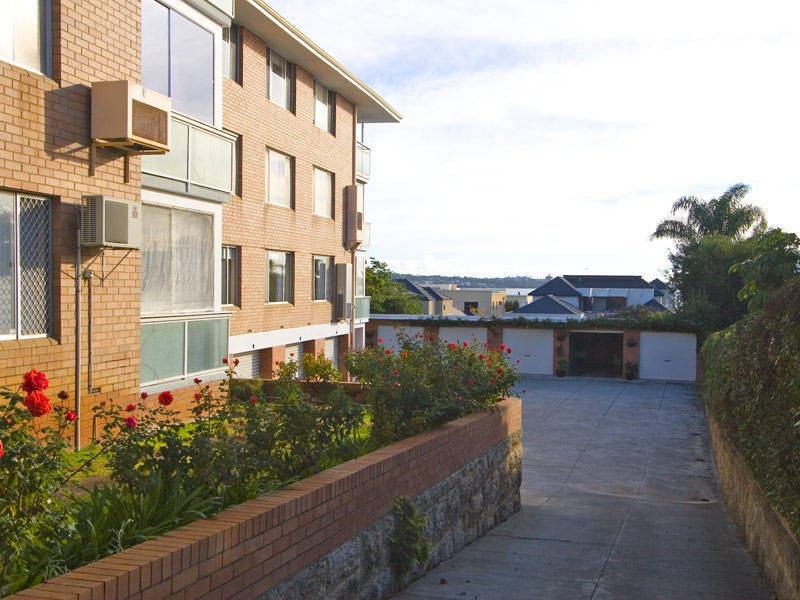 1/95 Matheson Road, Applecross WA 6153