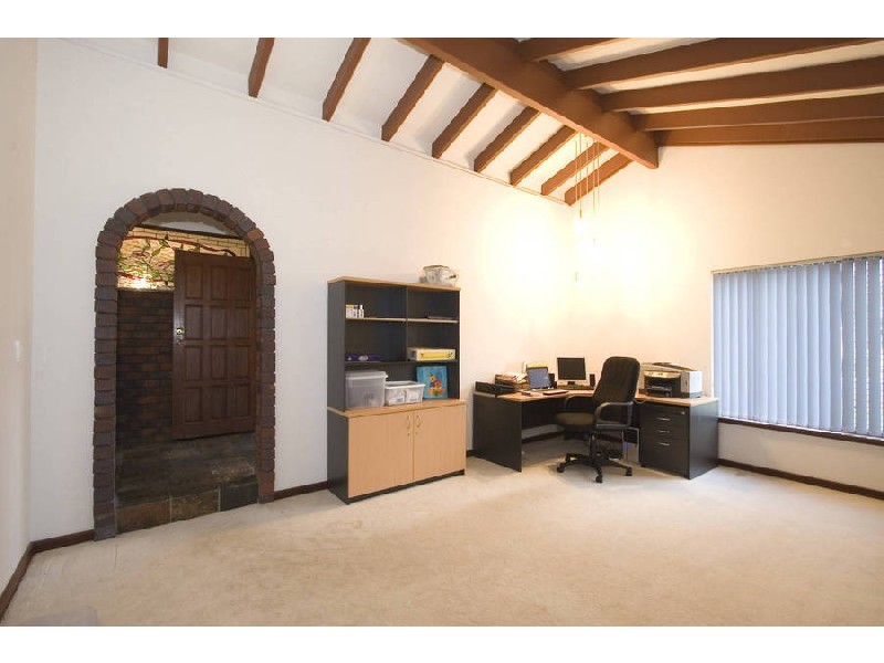 3 Bolger Place, Booragoon WA 6154