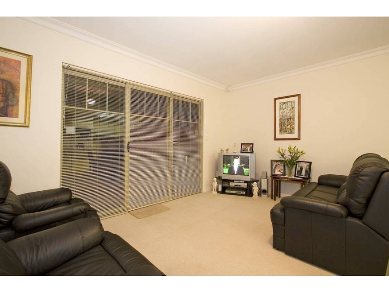 2/22 Crest Ave, Mount Pleasant WA 6153