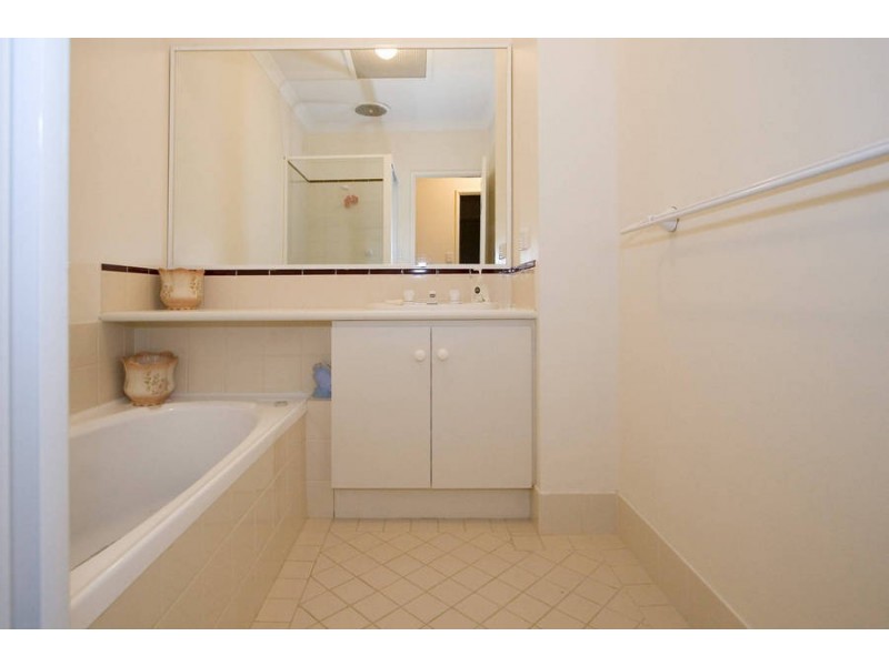 2/22 Crest Ave, Mount Pleasant WA 6153