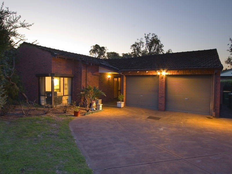9 Matsen Close, Booragoon WA 6154