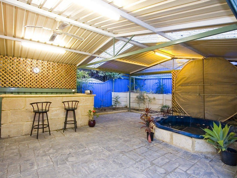 4/14 Siddons Way, Booragoon WA 6154